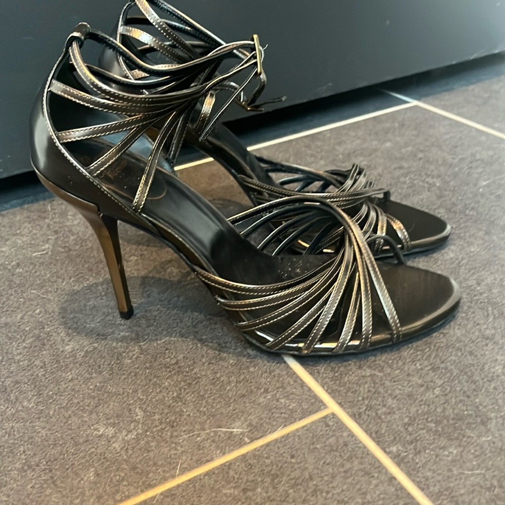 Roger Vivier metallic graphite and gold heels 37.5 new!
